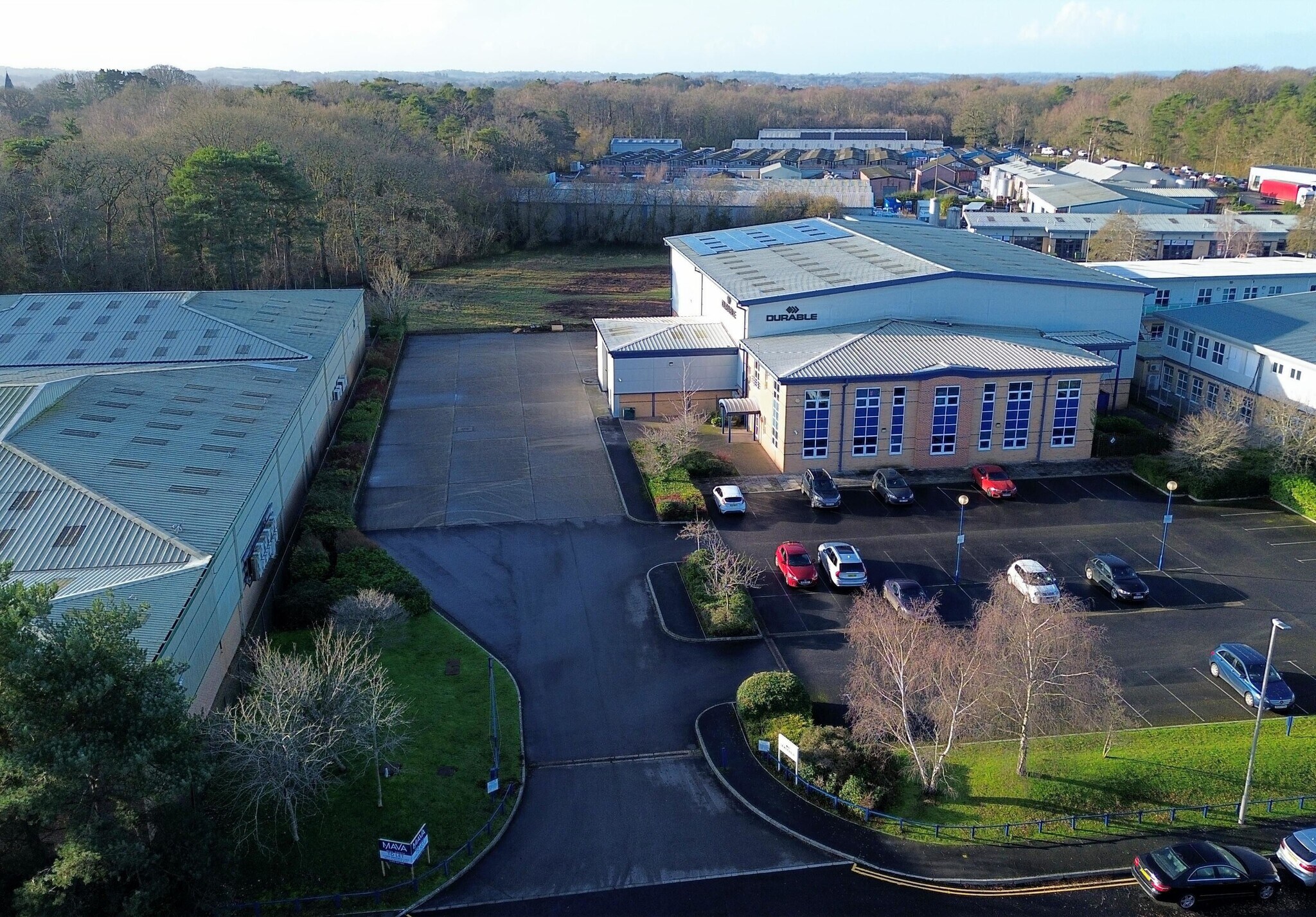 10 Nimrod Way, Wimborne à louer Photo principale– Image 1 sur 7