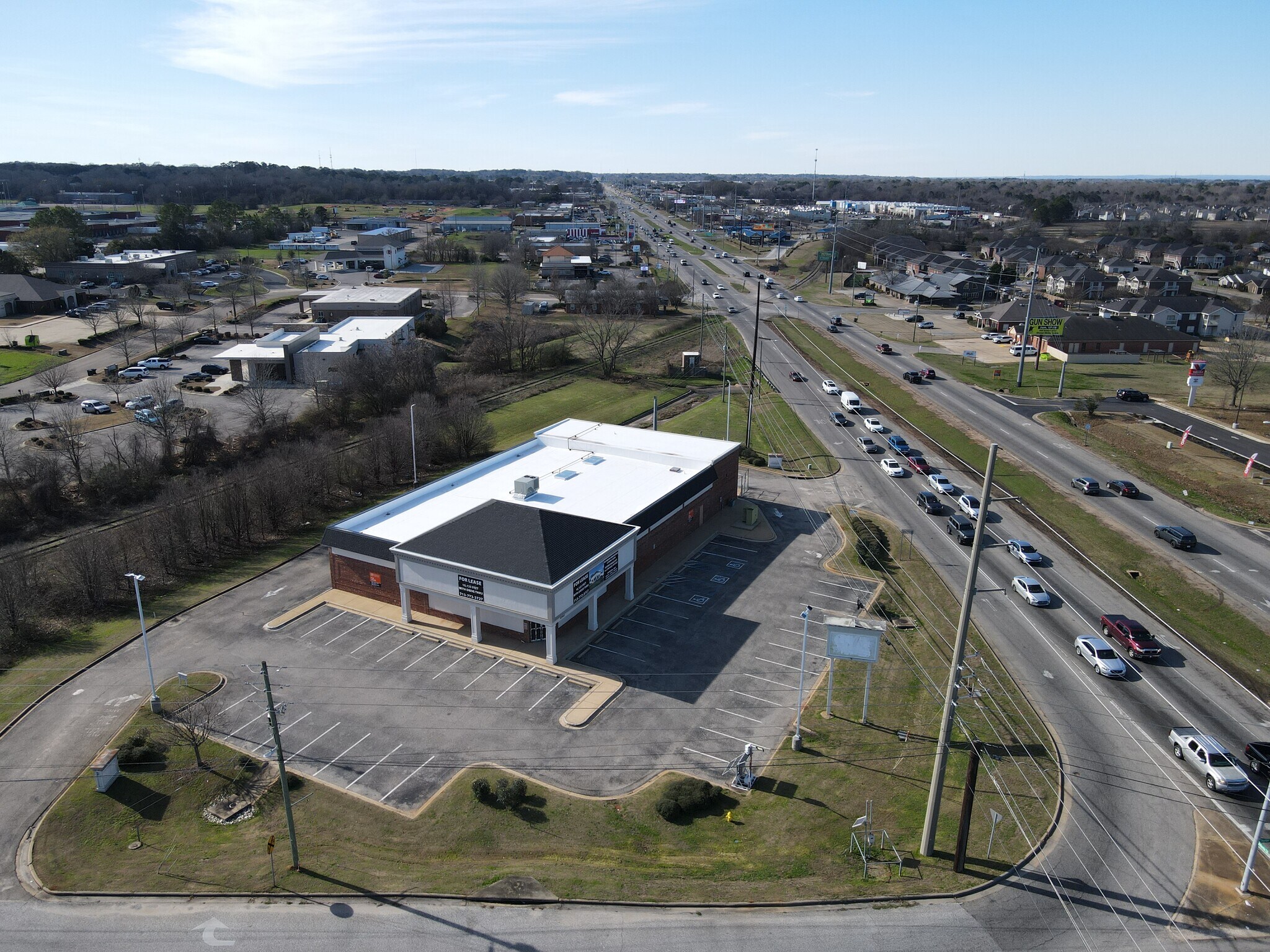 6990 Atlanta Hwy, Montgomery, AL à louer Photo principale– Image 1 sur 5