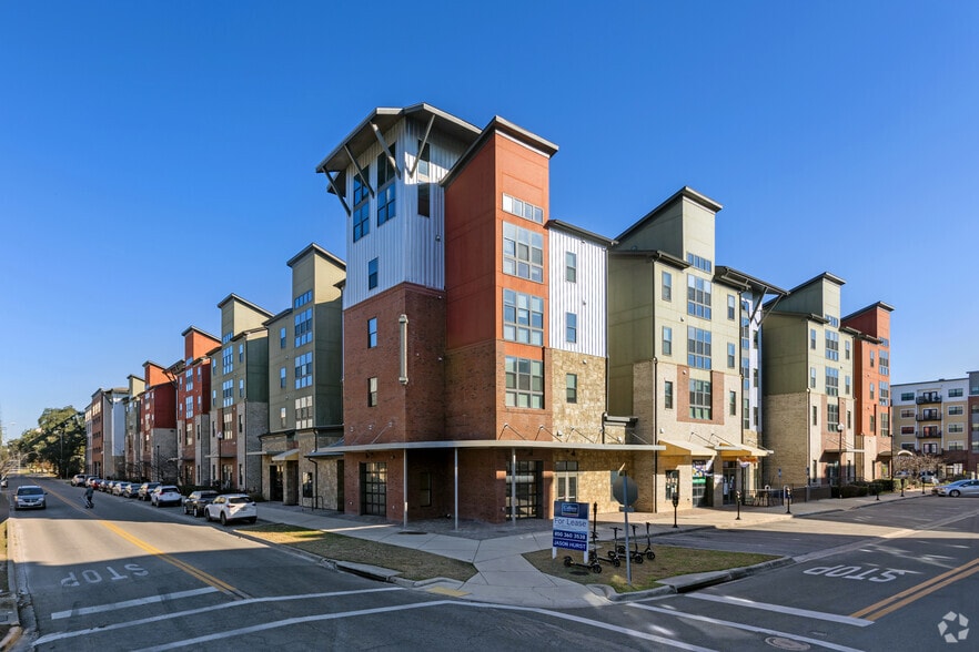 631 W Madison St, Tallahassee, FL à louer - Photo principale – Image 1 sur 73
