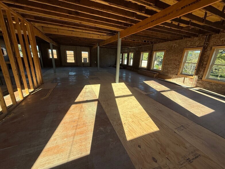 4302-4304 Bell St, Kansas City, MO à louer - Photo intérieure – Image 3 sur 6