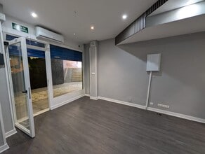 Local commercial dans Madrid, Madrid à louer Photo intérieure– Image 1 sur 6