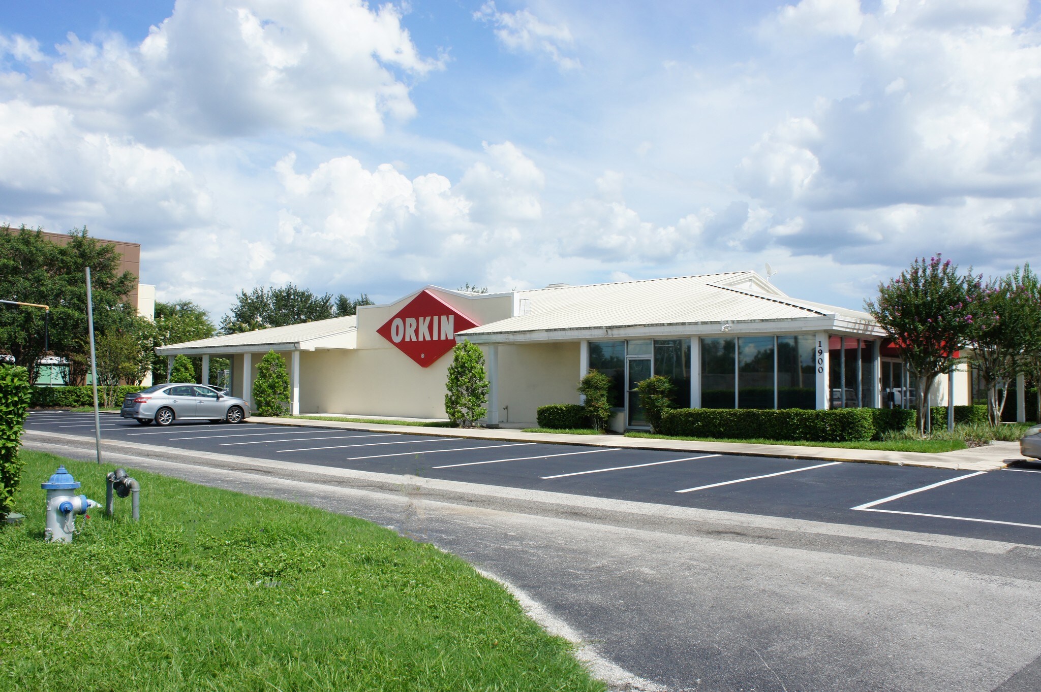 1900 33rd St, Orlando, FL à louer Photo de l’immeuble– Image 1 sur 2