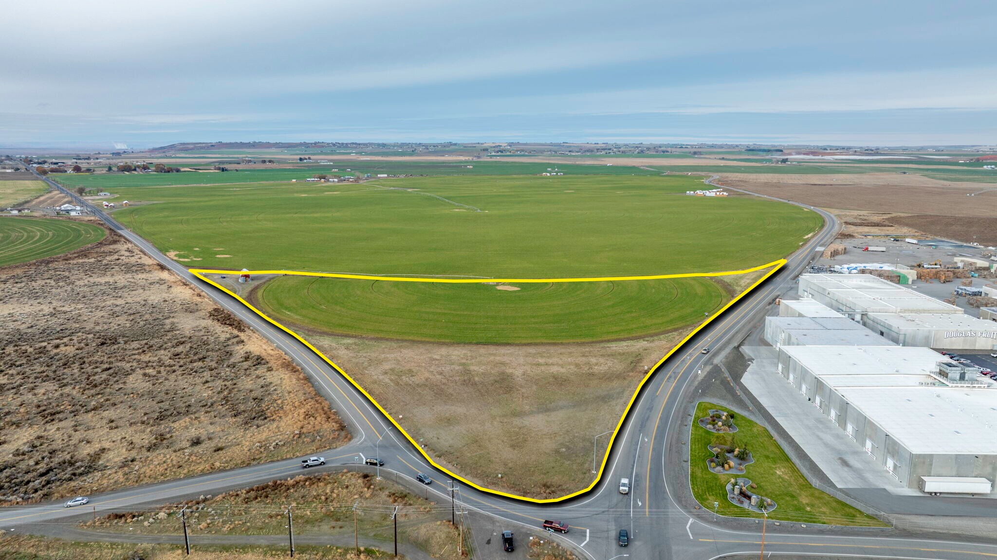 NKA Road 68, Pasco, WA à vendre Photo principale– Image 1 sur 10