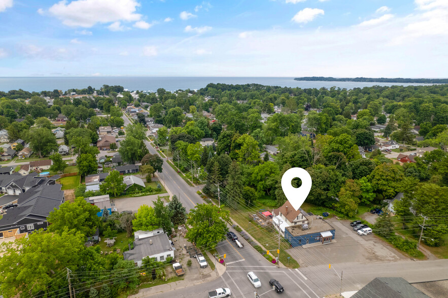 3879 Rebstock Rd, Fort Erie, ON à vendre - Photo de l’immeuble – Image 2 sur 45