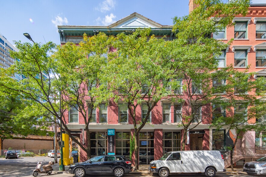 812-814 N Franklin St, Chicago, IL à louer - Photo de l’immeuble – Image 3 sur 11