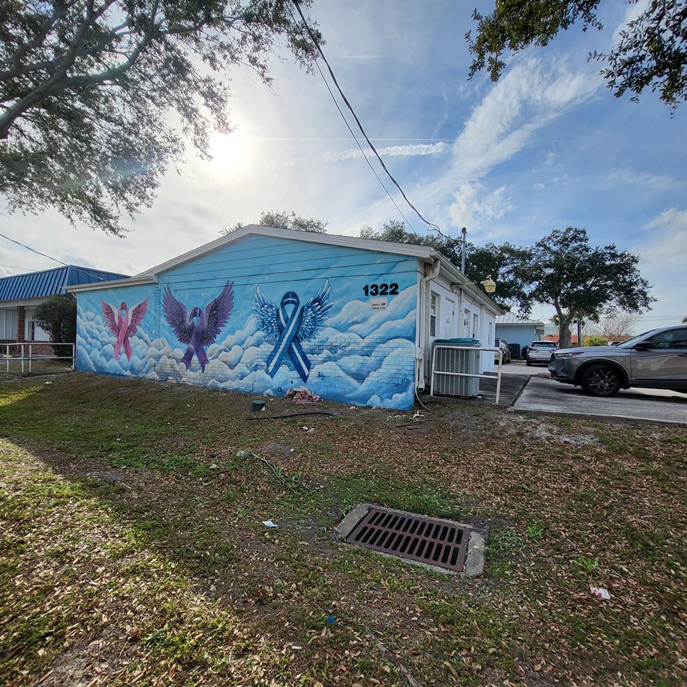 1322 Oak St, Melbourne, FL à vendre Photo principale– Image 1 sur 17