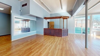 33-39 N Main St, Wallingford, CT à louer Photo intérieure– Image 2 sur 18