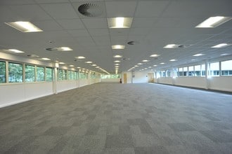 310 Europa Blvd, Warrington à louer Autre– Image 1 sur 1