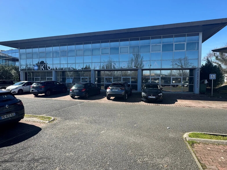 10 Avenue Pythagore, Mérignac à louer - Photo de l’immeuble – Image 1 sur 8