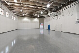 Plus de détails pour 5575 Boul Metropolitain E, Montréal, QC - Industriel/Logistique à louer