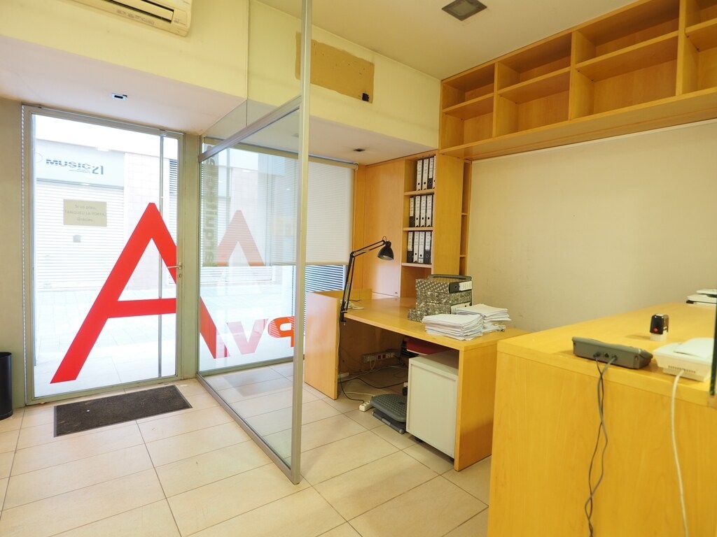 Immeuble residentiel dans Granollers, Barcelona à vendre Photo principale– Image 1 sur 3