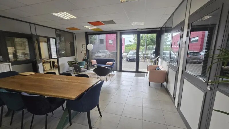 Bureau dans La Seyne-sur-Mer à vendre - Photo intérieure – Image 1 sur 8