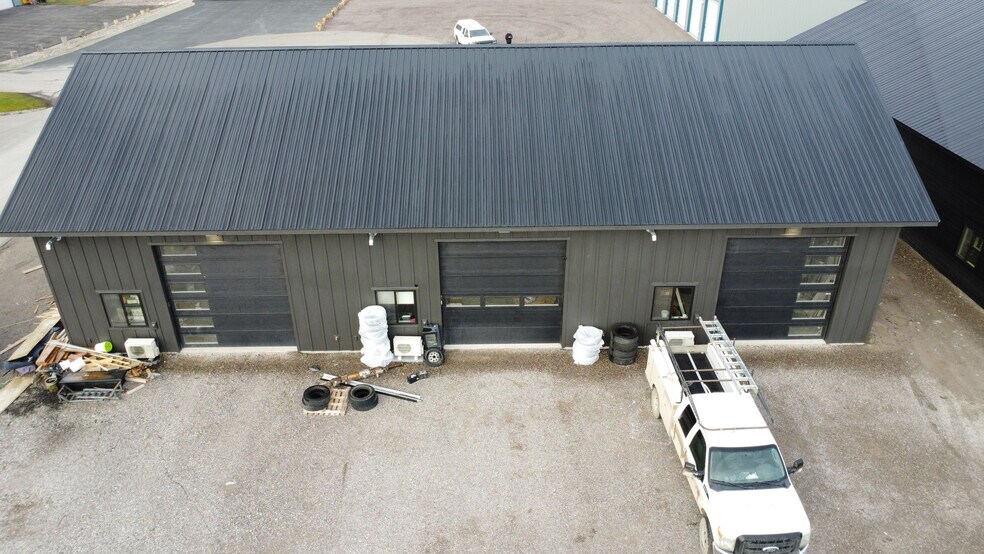 77 Hunter Cir, Kalispell, MT à vendre - Photo de l’immeuble – Image 3 sur 14