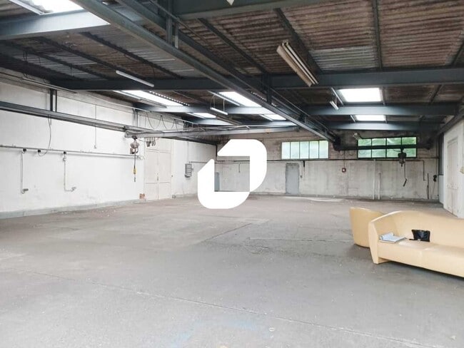 Plus de détails pour Industriel/Logistique à vendre