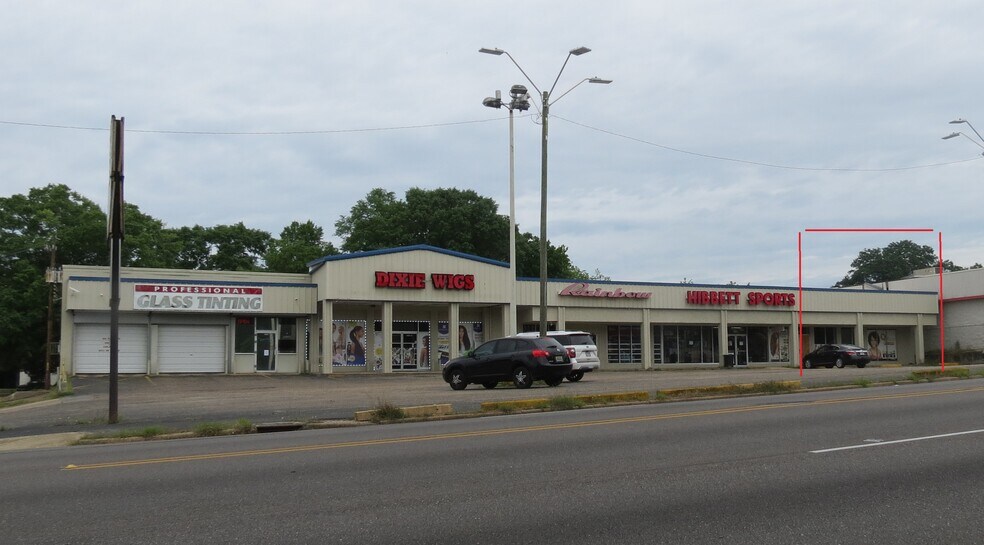 486-492 W Fairview Ave, Montgomery, AL à louer - Photo de l’immeuble – Image 1 sur 1