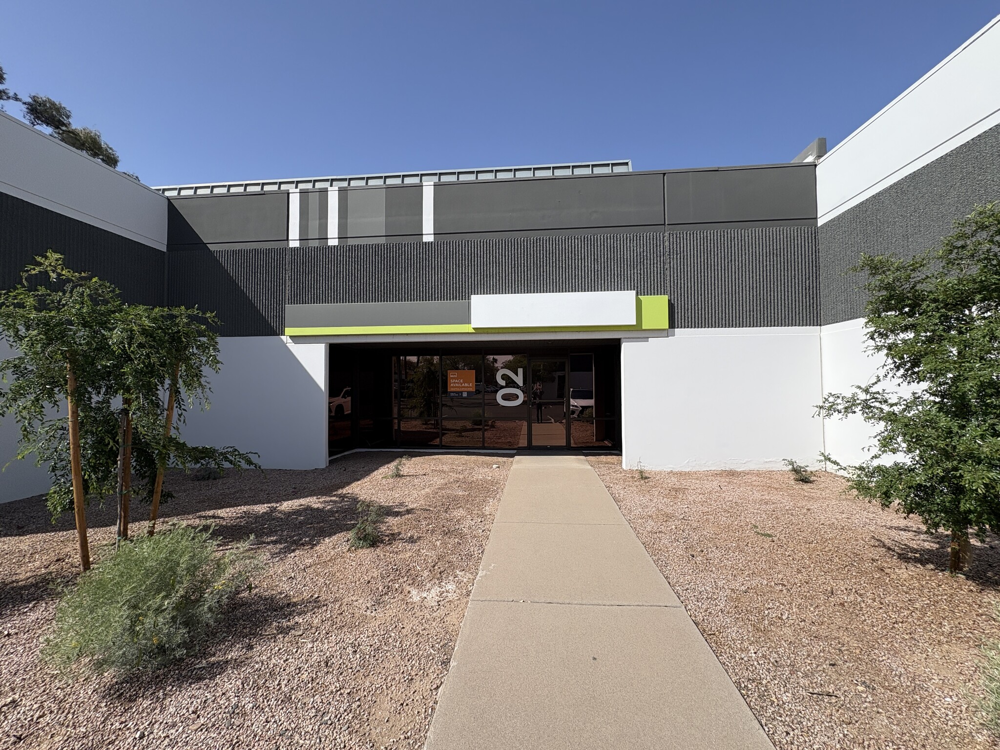 2425 W 12th St, Tempe, AZ à louer Photo de l’immeuble– Image 1 sur 12