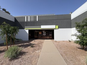 2425 W 12th St, Tempe, AZ à louer Photo de l’immeuble– Image 1 sur 12