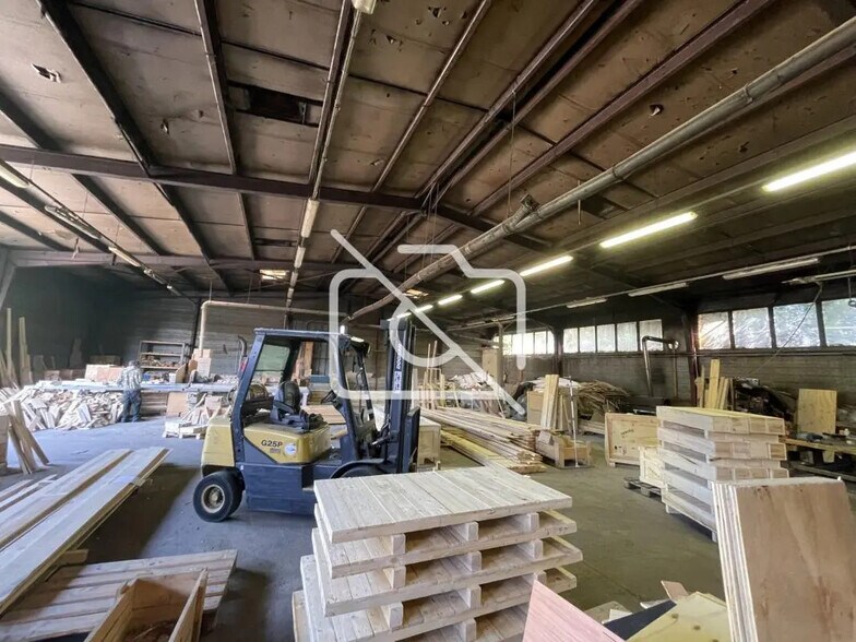 Industriel/Logistique dans Ballainvilliers à vendre - Photo intérieure – Image 1 sur 1