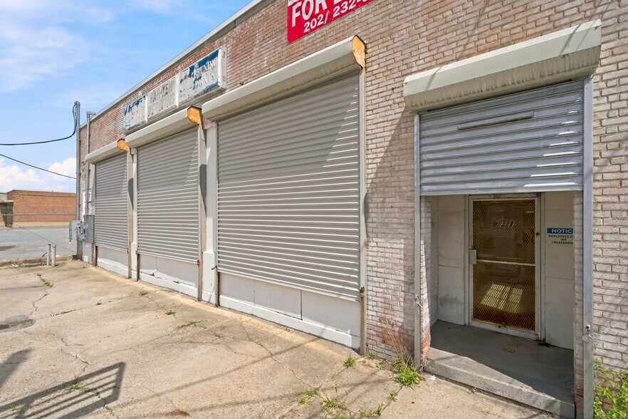 931 Brentwood Rd NE, Washington, DC à louer - Photo de l’immeuble – Image 2 sur 26