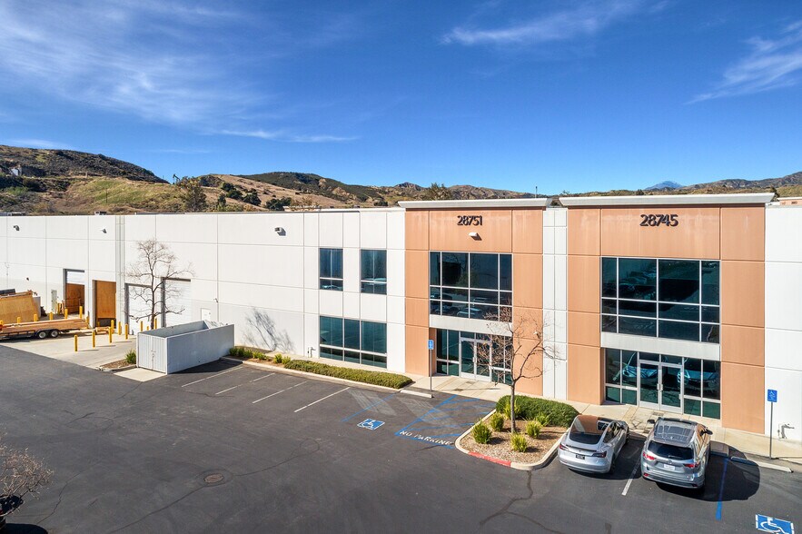 28733-28757 Industry Dr, Valencia, CA à louer - Aérien – Image 2 sur 15