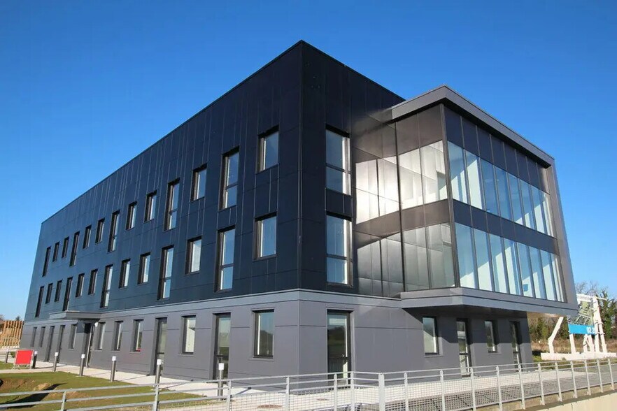 Bureau dans Le Havre à vendre - Photo de l’immeuble – Image 3 sur 3