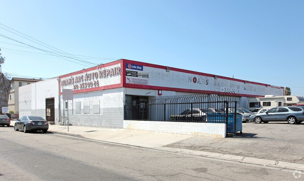 3111-3121 139th St, Hawthorne, CA à louer - Photo de l’immeuble – Image 2 sur 2