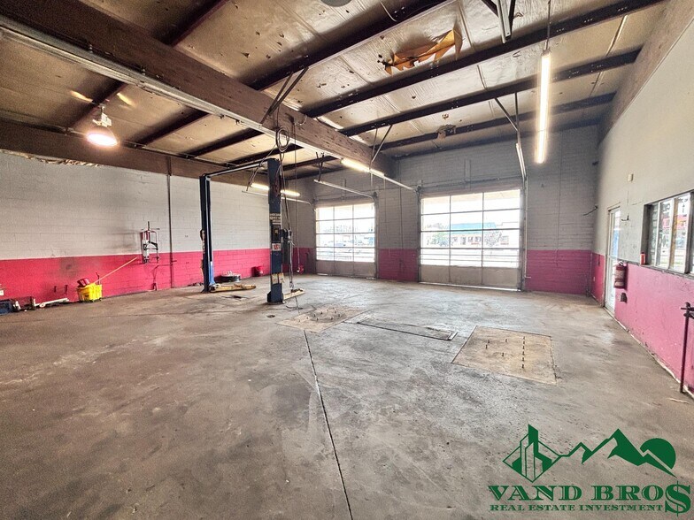 2409 W 10th St, Greeley, CO à louer - Photo de l’immeuble – Image 3 sur 6