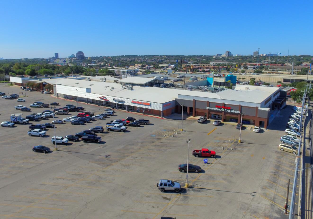 10004 Wurzbach Rd, San Antonio, TX à louer Aérien– Image 1 sur 11