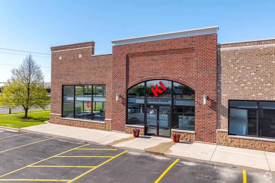 1390 Bellevue St, Green Bay, WI à louer - Photo de l’immeuble – Image 3 sur 9