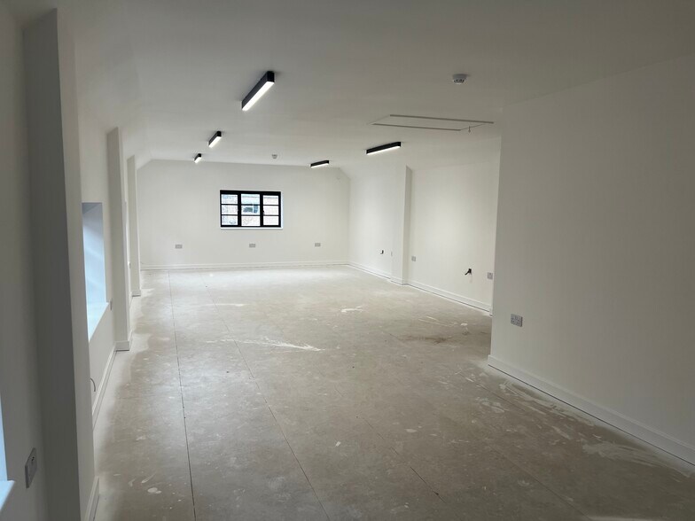 Bonds Ln, Biggleswade à louer - Photo de l’immeuble – Image 2 sur 3