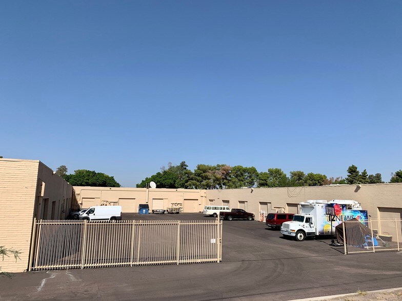 2323 E Magnolia St, Phoenix, AZ à louer - Photo de l’immeuble – Image 3 sur 9