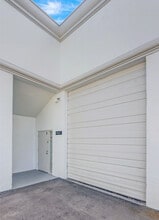 6950-6964 SW 47th St, Miami, FL à louer Photo de l’immeuble– Image 2 sur 11