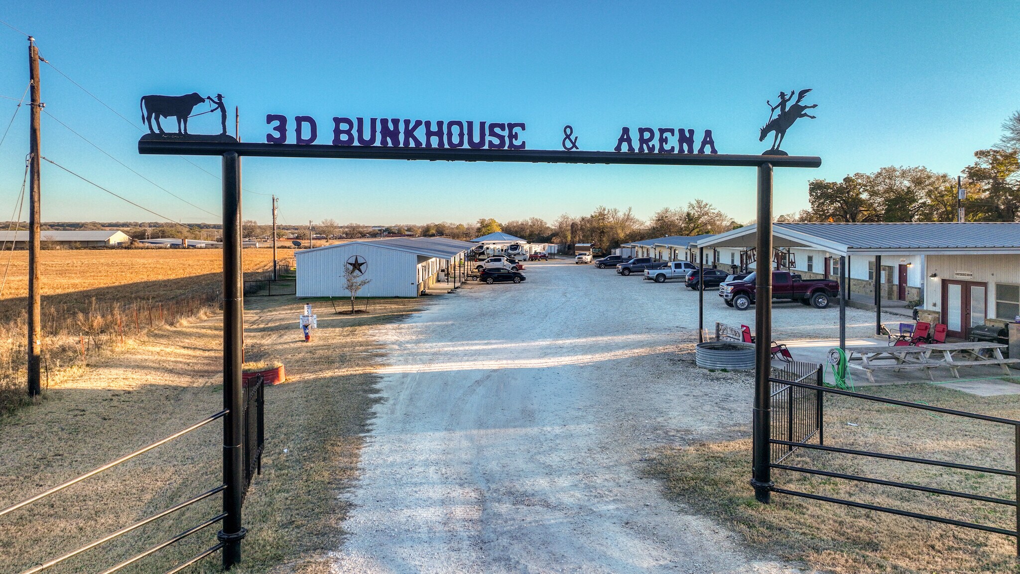 2800 N US Highway 377, Stephenville, TX à vendre Photo de l’immeuble– Image 1 sur 45