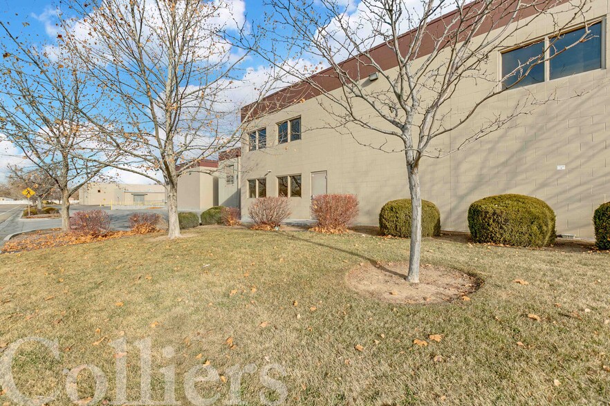 11193 W Emerald St, Boise, ID à louer - Photo de l’immeuble – Image 1 sur 14