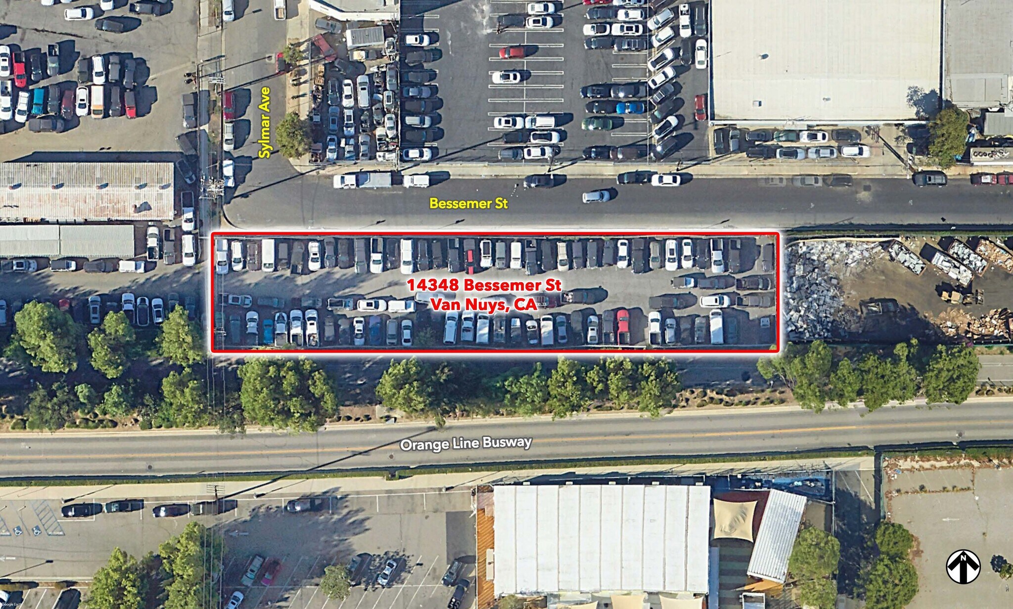 14348 Bessemer St, Van Nuys, CA à louer Photo principale– Image 1 sur 12