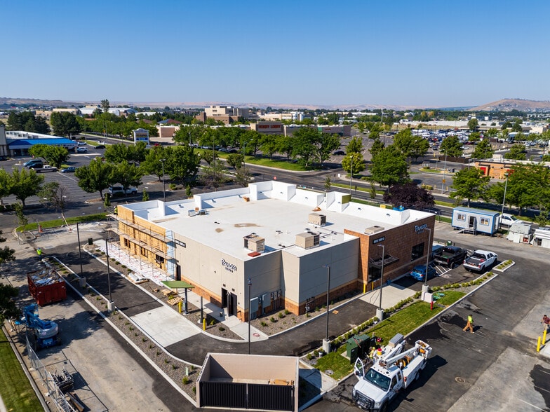 6821 W Canal Dr, Kennewick, WA à louer - Photo de l’immeuble – Image 2 sur 4