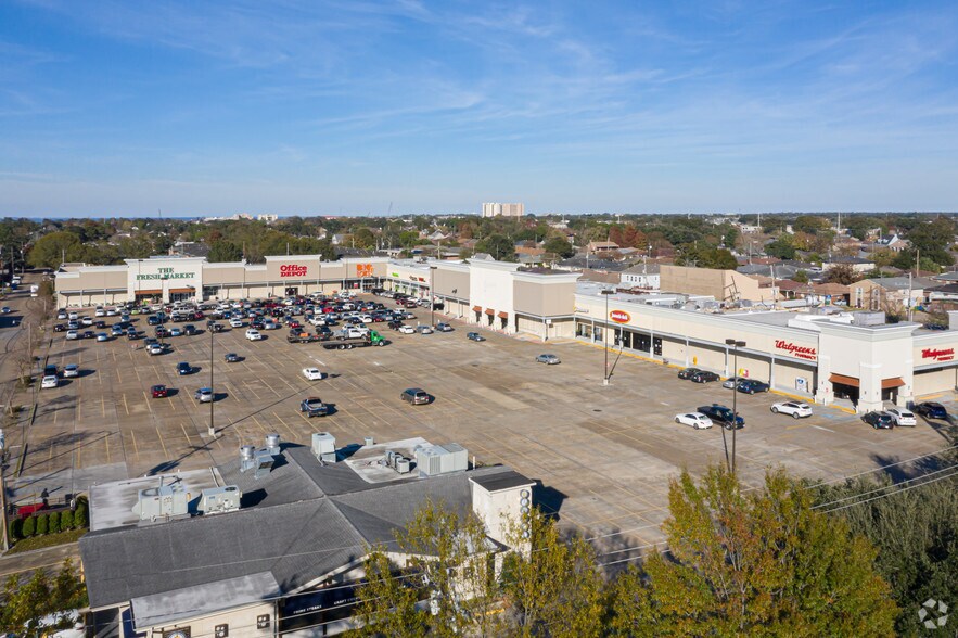713-759 Veterans Memorial Blvd, Metairie, LA à louer - Photo principale – Image 1 sur 1
