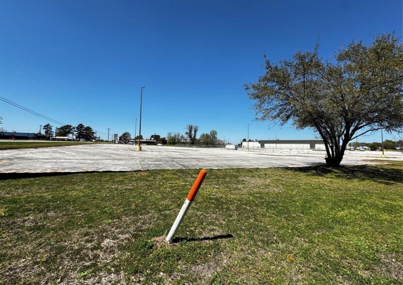 U.S. 290 Business, Hempstead, TX à vendre - Photo principale – Image 1 sur 8