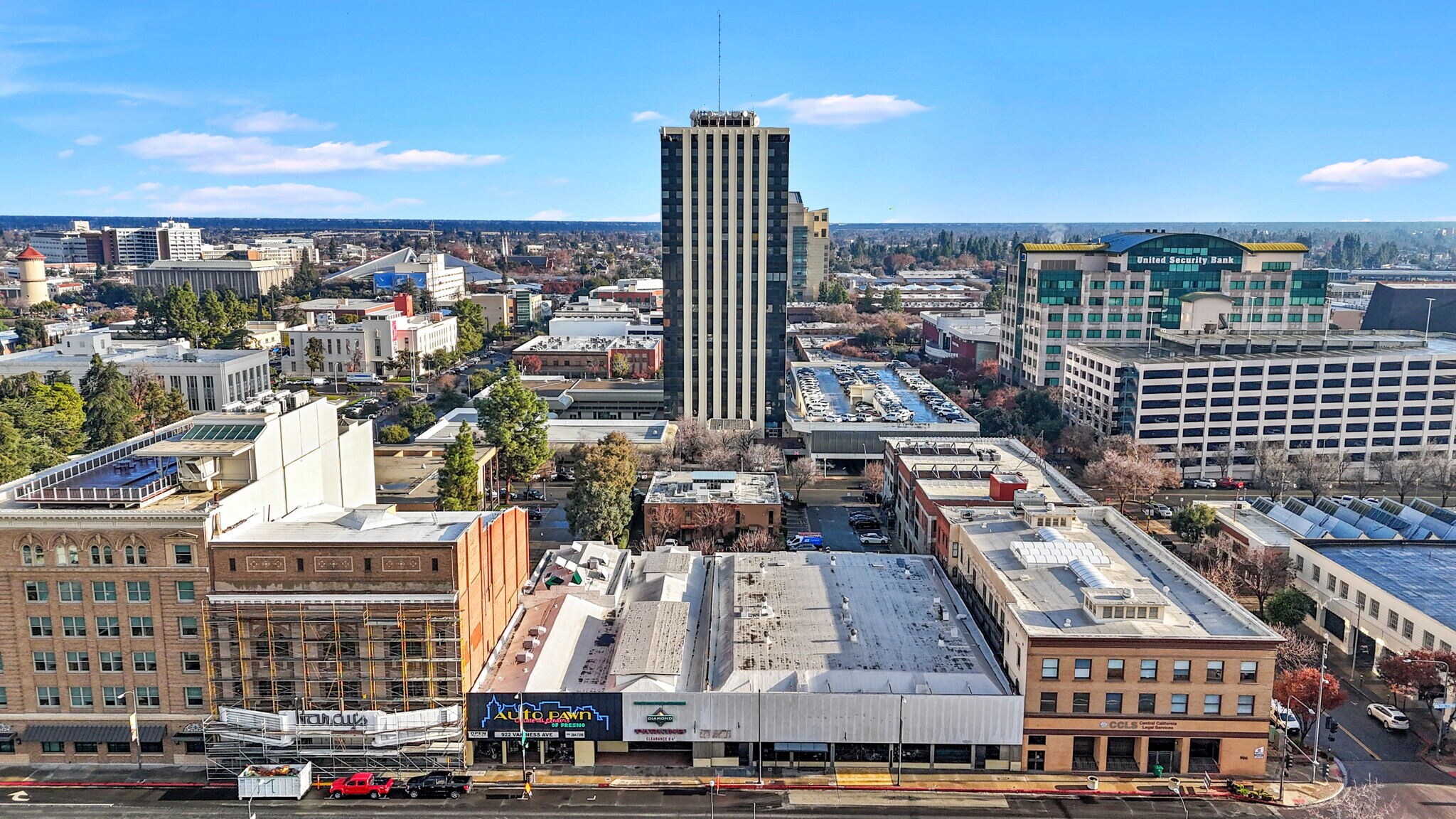 922 Van Ness Ave, Fresno, CA à vendre Photo principale– Image 1 sur 17