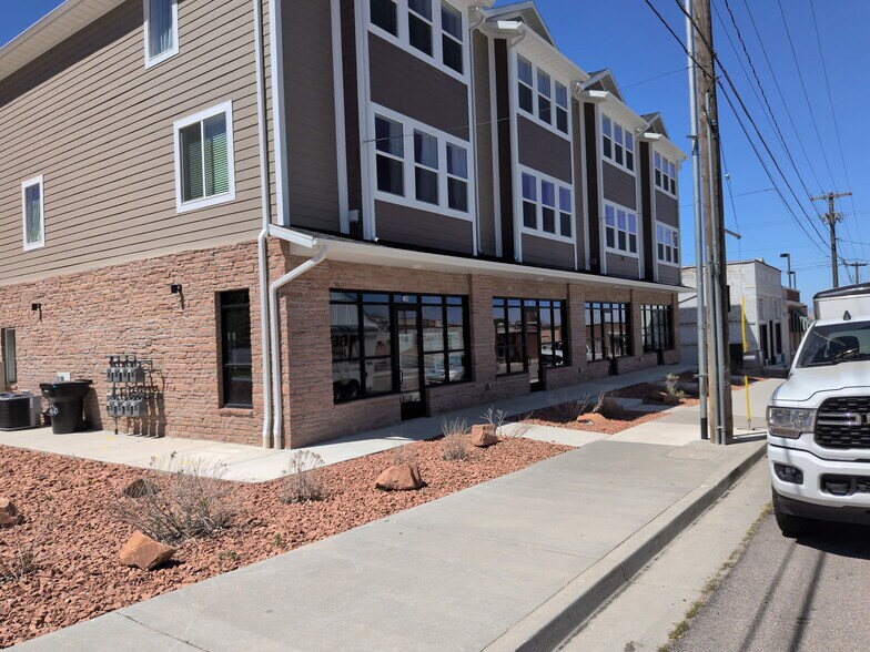 38 E 100 S, Brigham City, UT à louer - Photo de l’immeuble – Image 2 sur 15