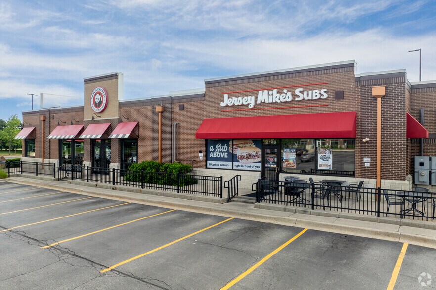 2141-2149 Willow Rd, Glenview, IL à vendre - Photo de l’immeuble – Image 3 sur 7