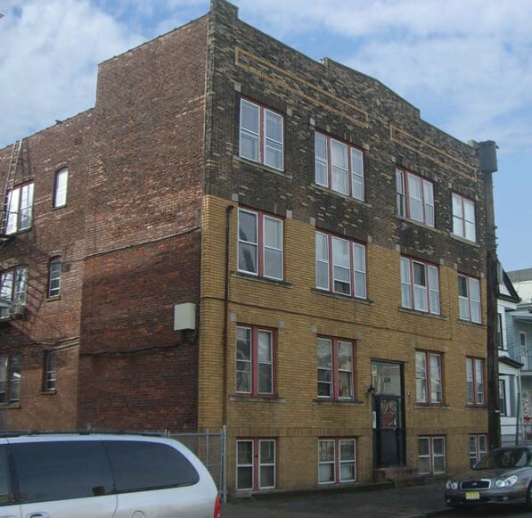 102-104 12th Ave, Paterson, NJ à vendre - Photo de l’immeuble – Image 2 sur 4