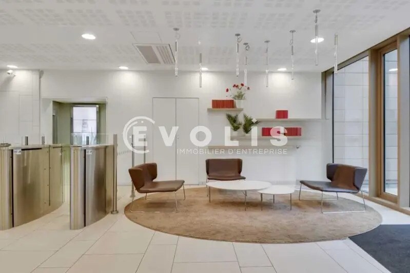 Bureau dans Montévrain à louer - Hall d’entrée – Image 2 sur 2