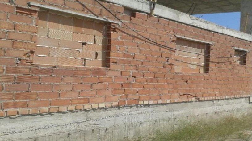 dans Vélez de Benaudalla à vendre - Photo de l’immeuble – Image 3 sur 7