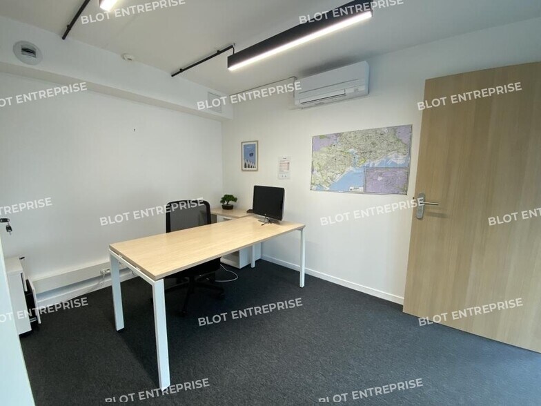 Bureau dans Brest à vendre - Photo intérieure – Image 2 sur 11