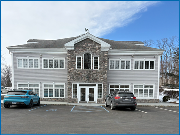 7 Miller Rd, Mahopac, NY à louer Photo principale– Image 1 sur 5