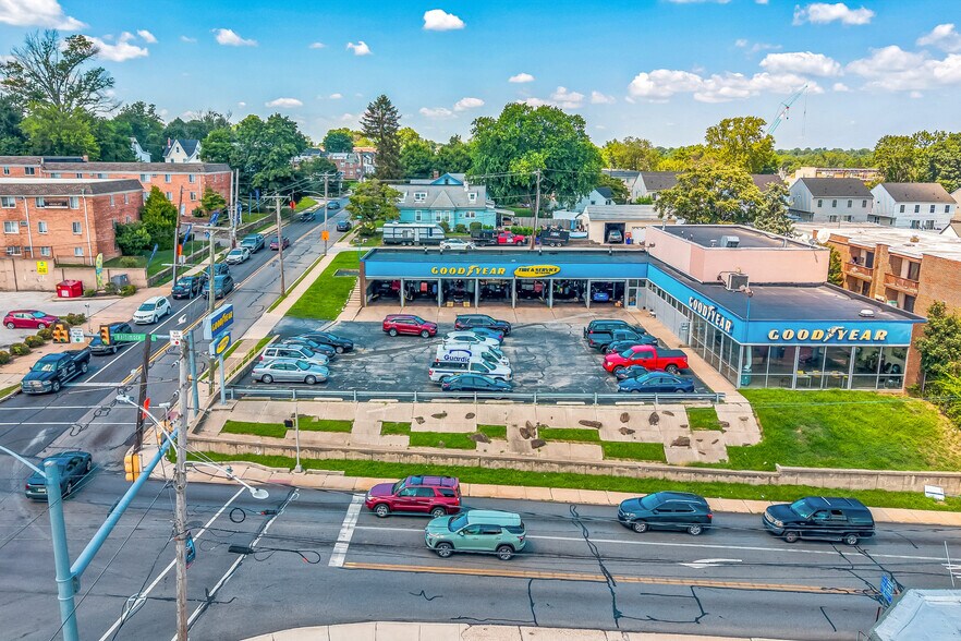 273-281 W Baltimore Ave, Clifton Heights, PA à vendre - Photo de l’immeuble – Image 1 sur 8