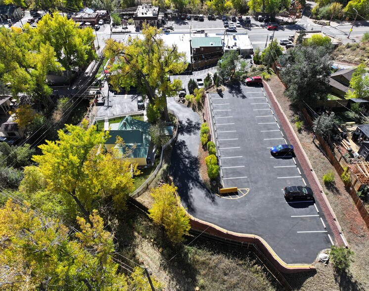 Bear Creek Block portefeuille de 3 biens à vendre sur LoopNet.fr - Photo de l’immeuble – Image 3 sur 8