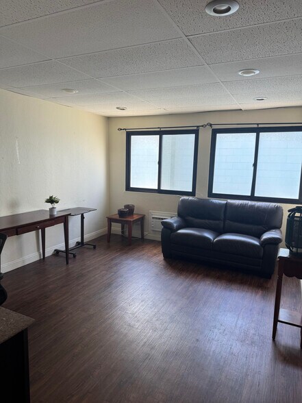 270 Hookahi St, Wailuku, HI à louer - Photo de l’immeuble – Image 2 sur 8
