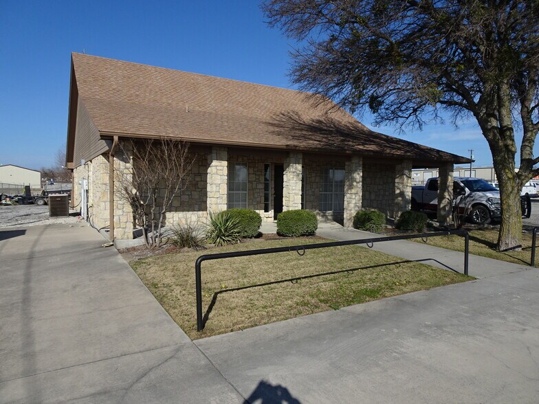 10201 E Bankhead Hwy, Aledo, TX à louer - Photo de l’immeuble – Image 3 sur 13